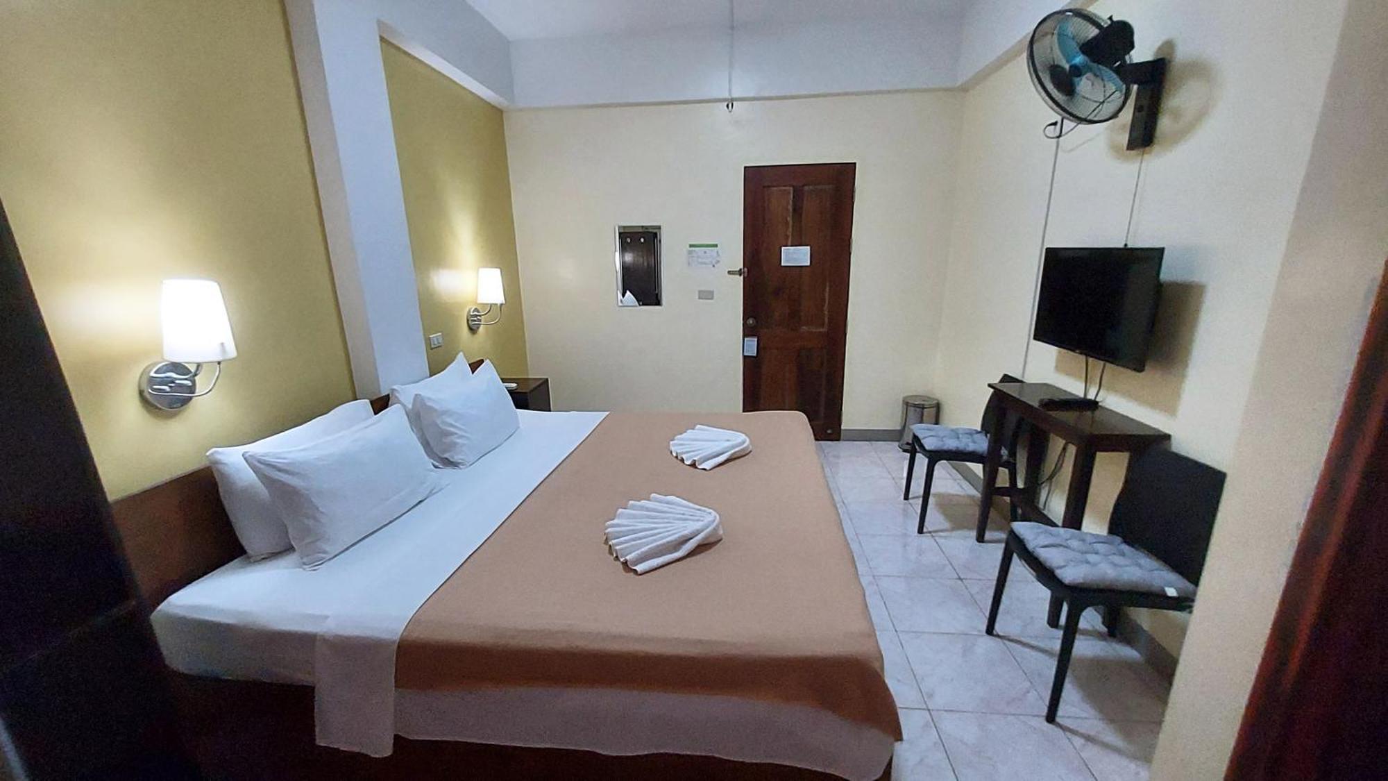 Coron Vista Lodge Buitenkant foto